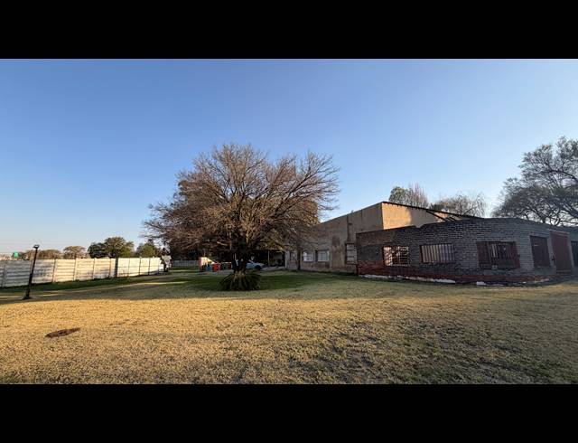16,187M² SMALLHOLDING FOR SALE IN LILYVALE AH
